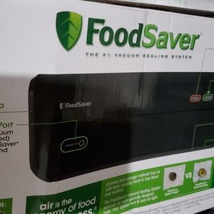 Food saver vacuum system